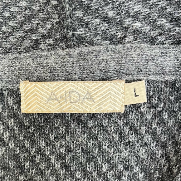 A IDA L long sweater cardigan wool bland shawl collar single buckle grey pockets - Picture 5 of 9